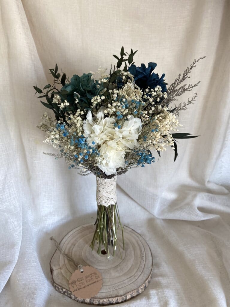 ramo de novia flores preservadas estilo boho elegantepara ramos de novia para bodas