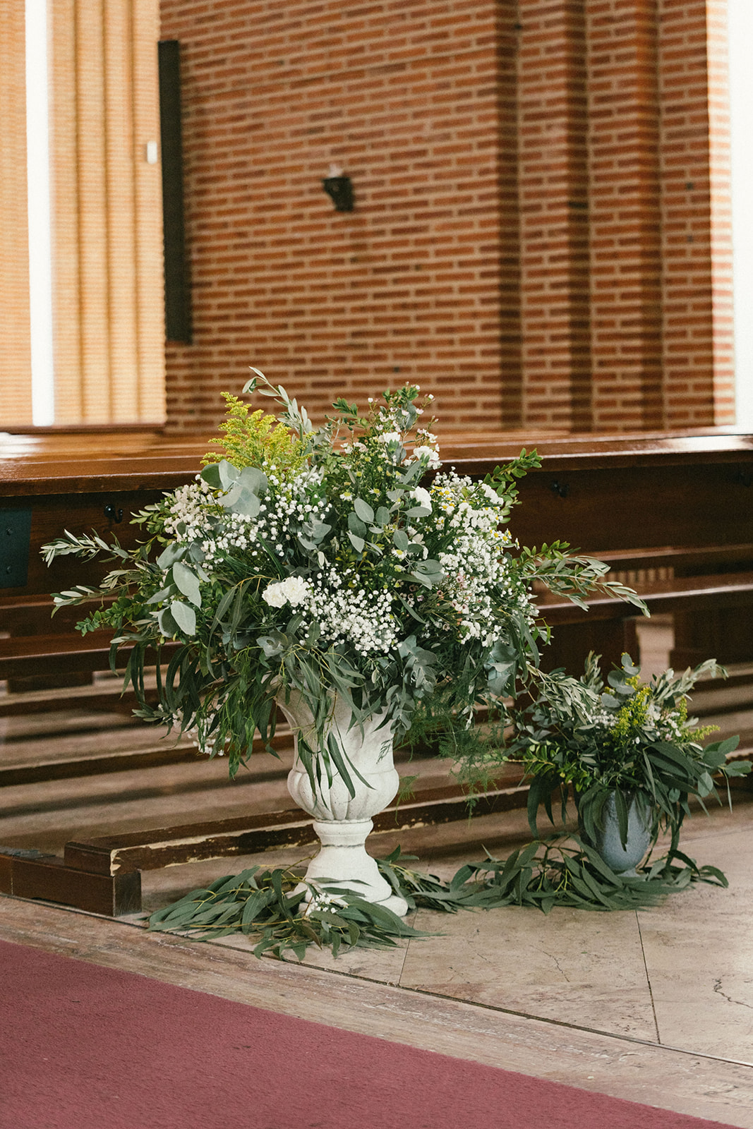 Decoración Floral en una Iglesia de Madrid en Pozuelo de Alarcon